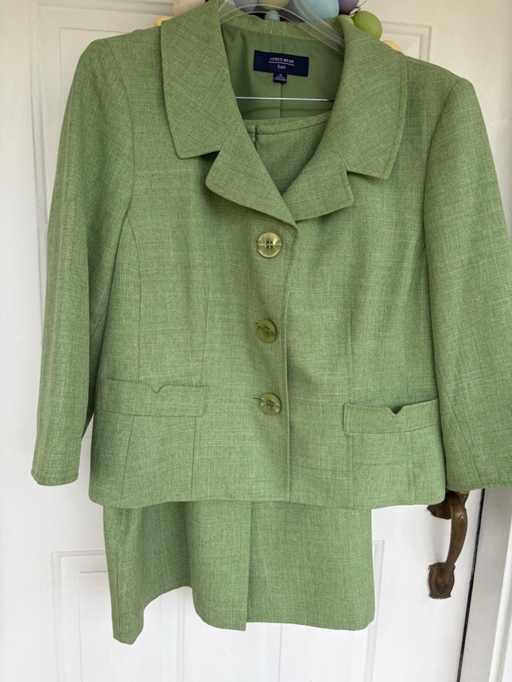 Jones Wear Light Green Tailored Blazer and Skirt